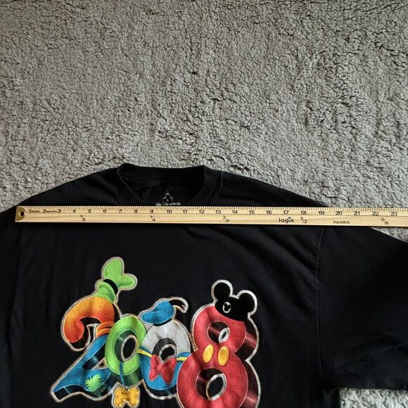 Walt Disney World 2008 Mens Size Large Short Sleeve Tee - Picture 8 of 16